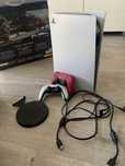 PlayStation 5 Digital Edition + 2 pady