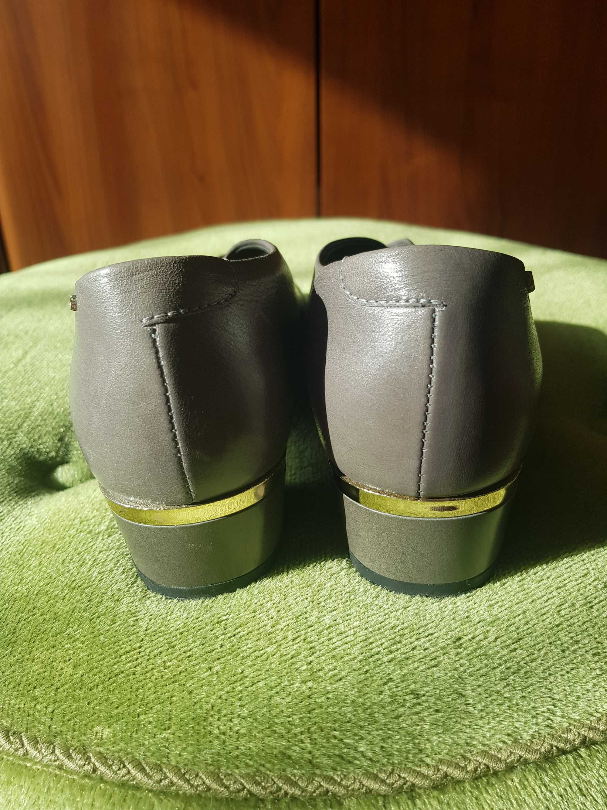Buty Karoń, czułenka, skóra naturalna,r.39,raz założone