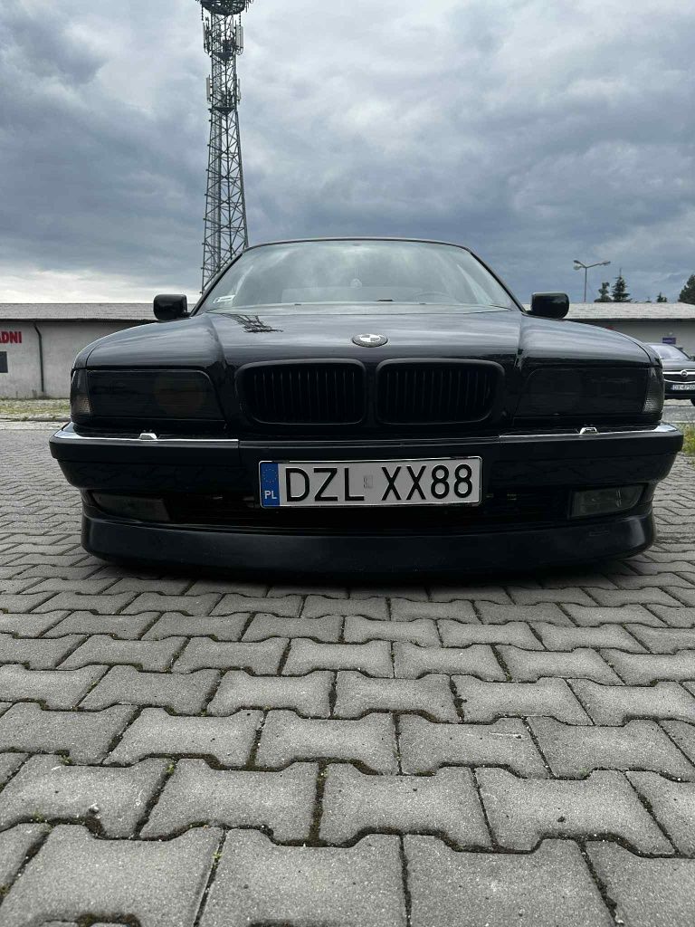 BMW E38 M60b40 Turbo | Air Ride | Manual