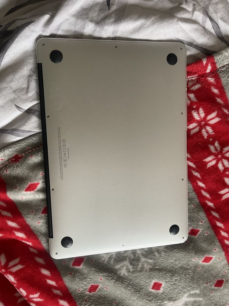 Macbook air 2011