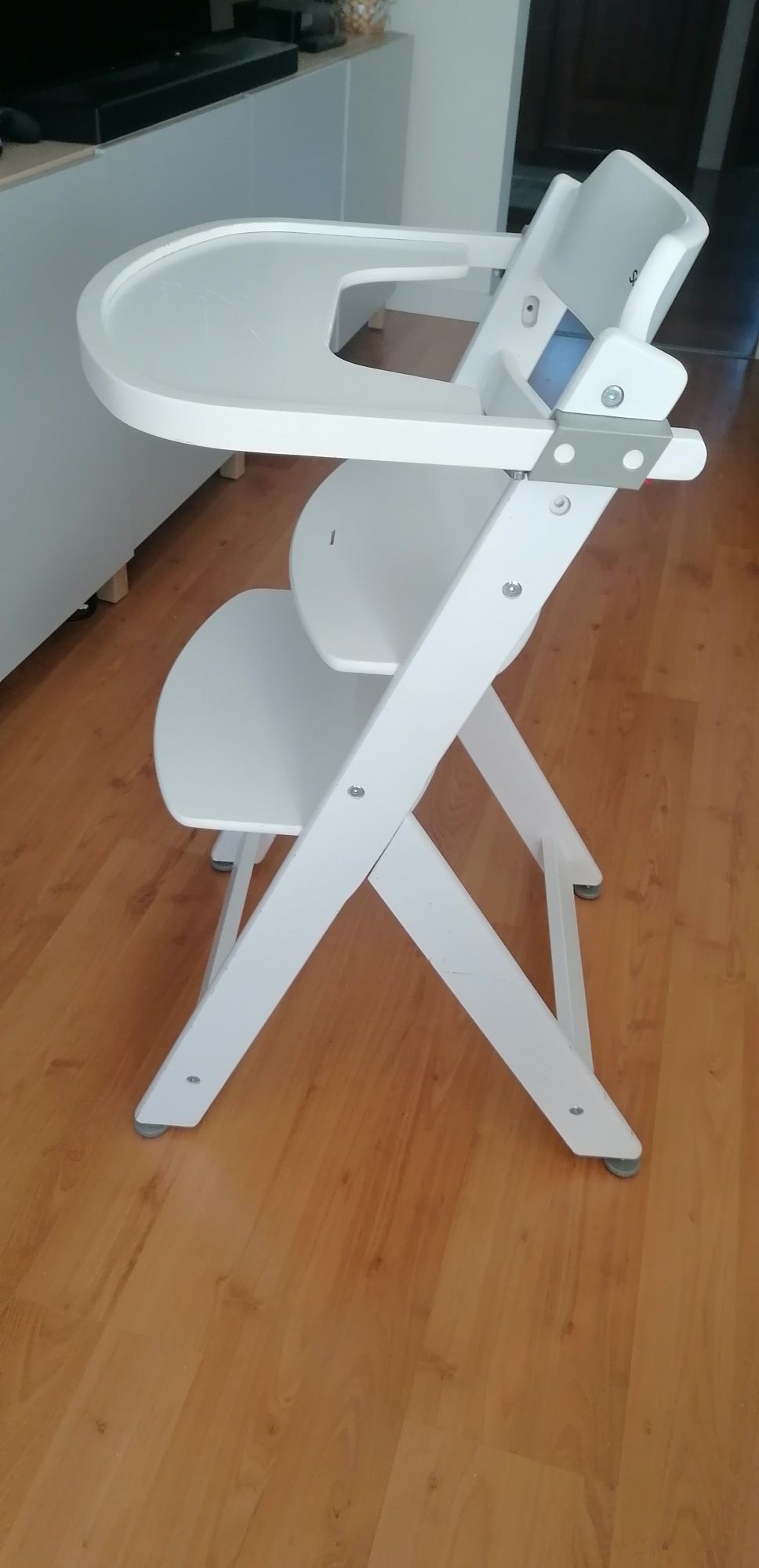 Krzesełko dziecięce Safety 1st białe