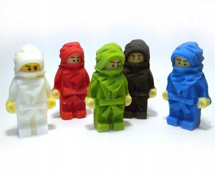 Zestaw 4 figurek na tort - ludziki Ninja Karate