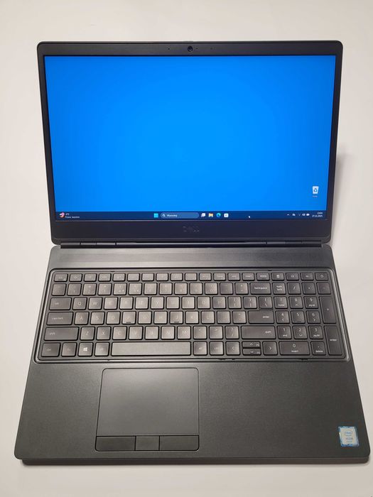 15"6 FHD Laptop Dell Precision 7550 Xenon / 32GB/ 1TB /NVidia Gwar./FV