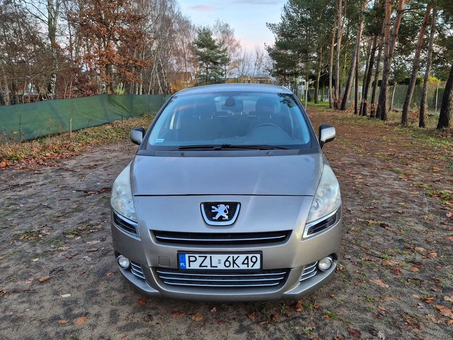 Peugeot 5008 Peugeot 5008 1,6 HDI, 7 osobowy, rok produkcji 2010