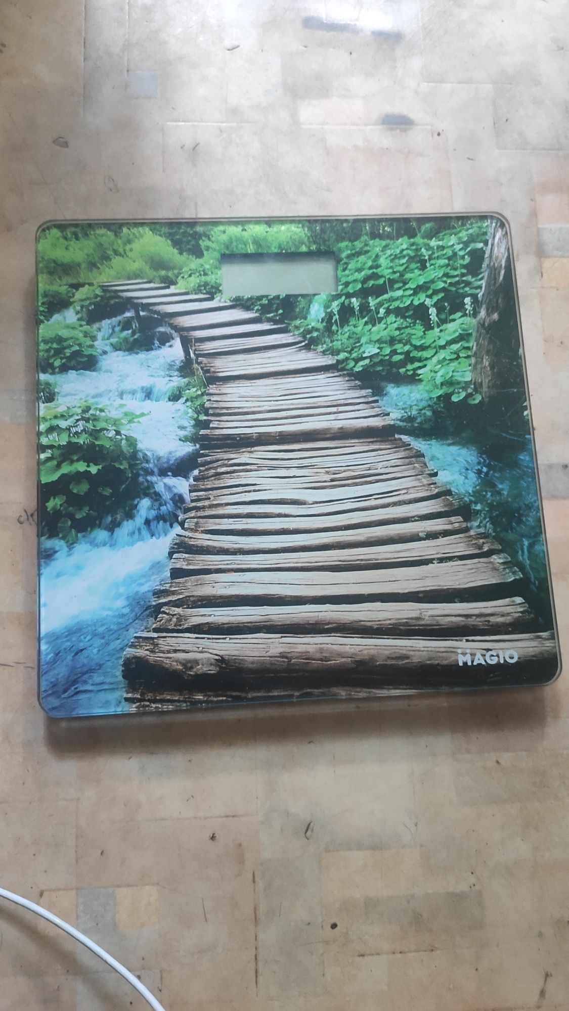 Весы напольные Magio