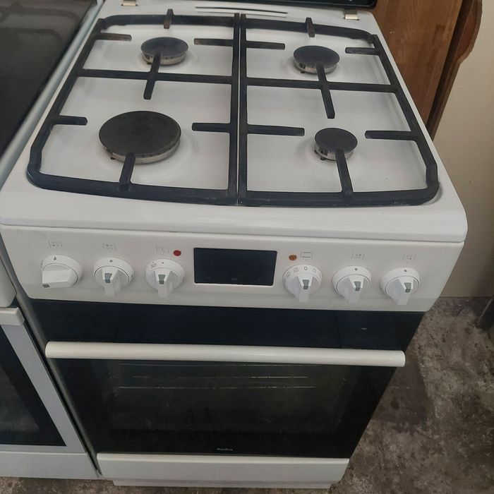 Kuchenka gazowa piekarnik prąd z termoobiegiem