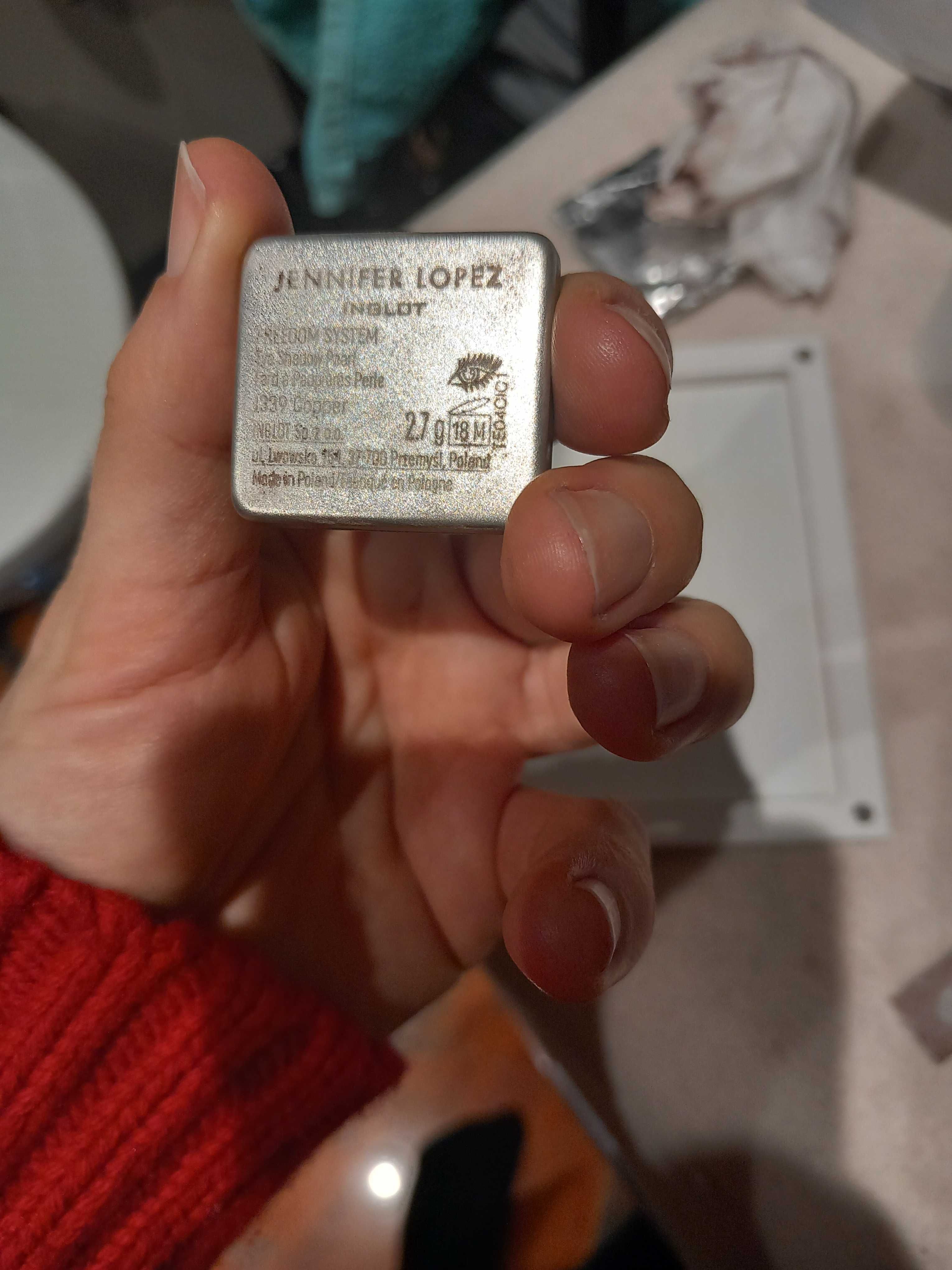 Inglot satynowy cień rudy brąz Jennifer Lopez