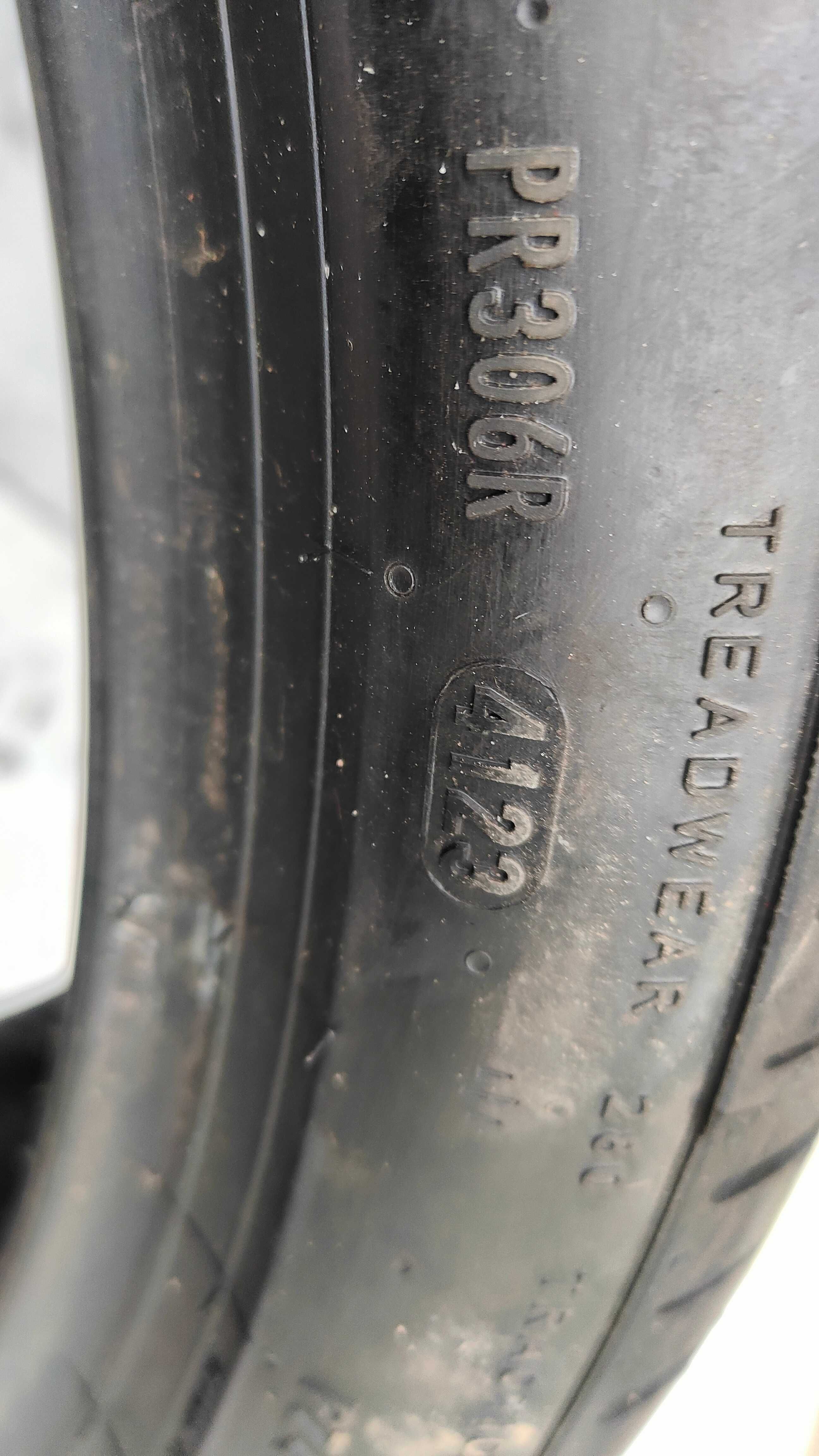 Opona Letnia 275/35/22 Pirelli Jak Nowa 2023r