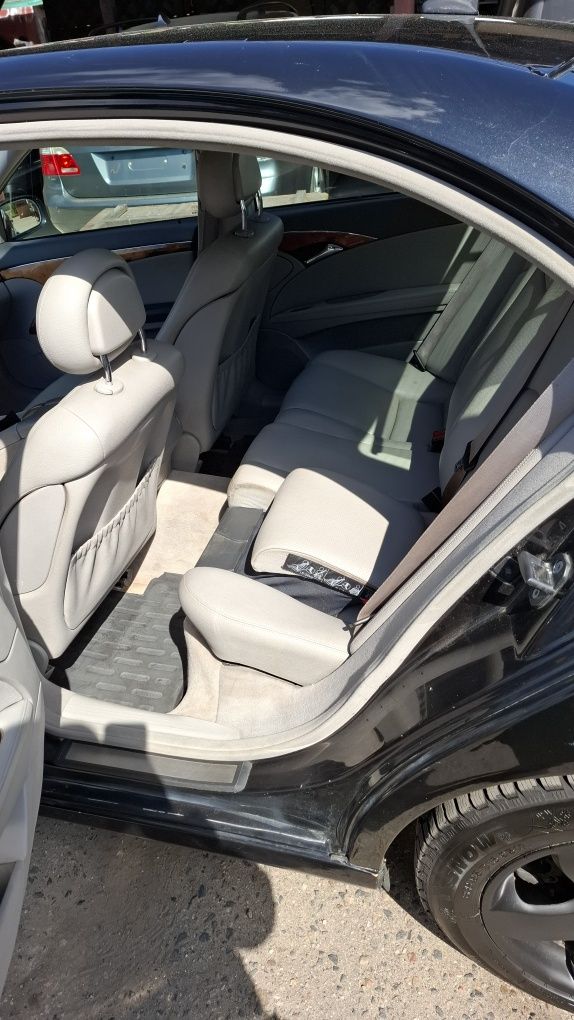 Witam sprzedam Mercedesa w211 2.2cdi 150 koni