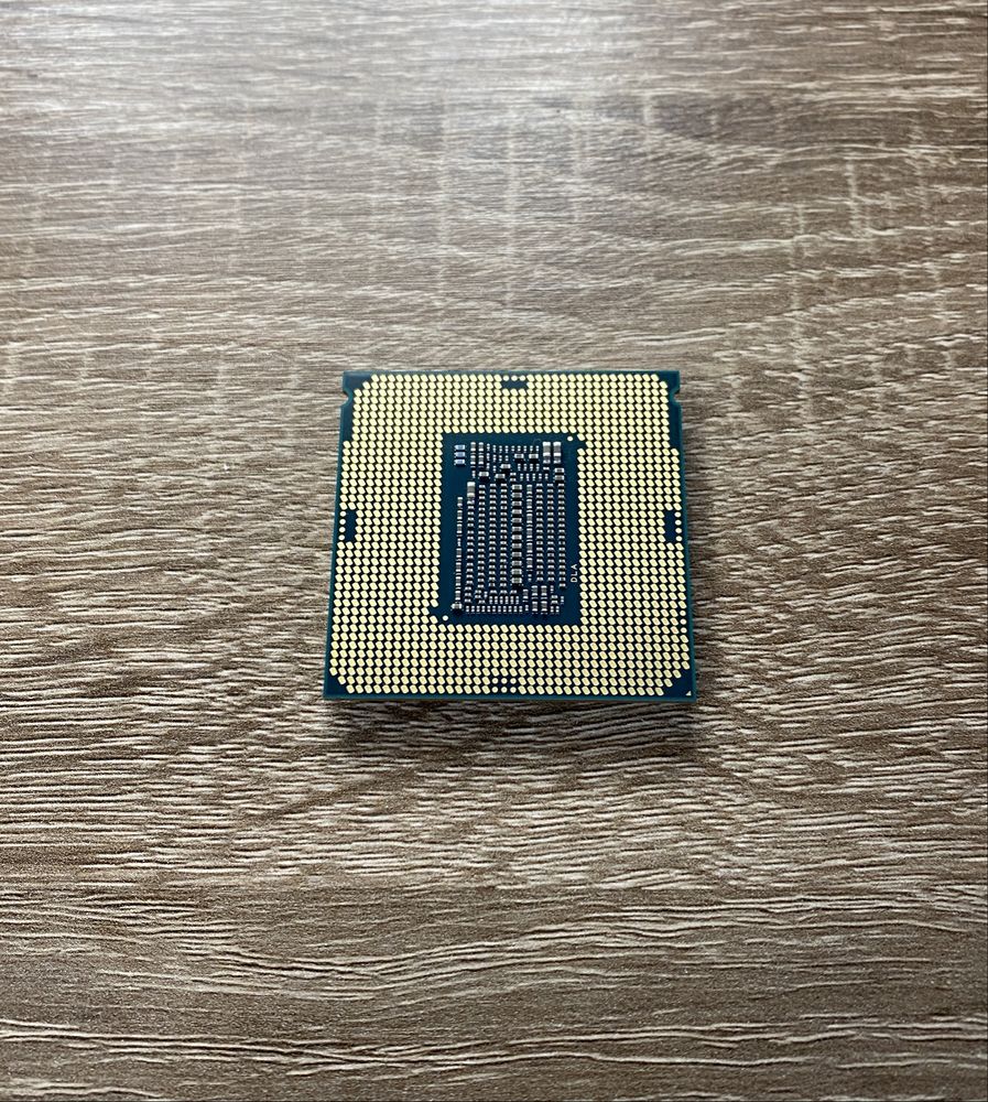 Процессор intel core i9 9900k 8 ядер 16 потоков 5.0 Ггц идеал гарантия