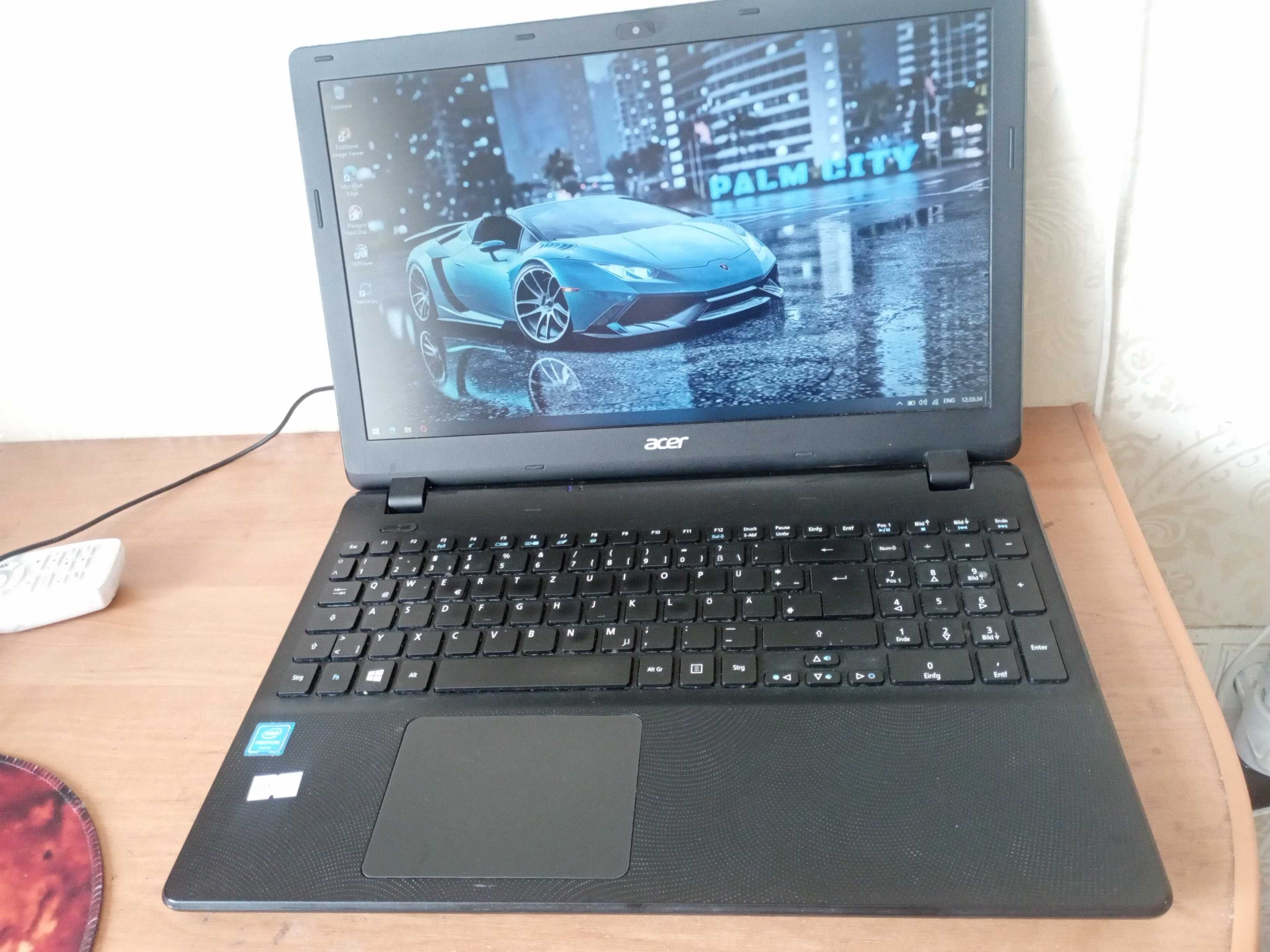 ноутбук, отлично выглядит, 4 ядра, ssd