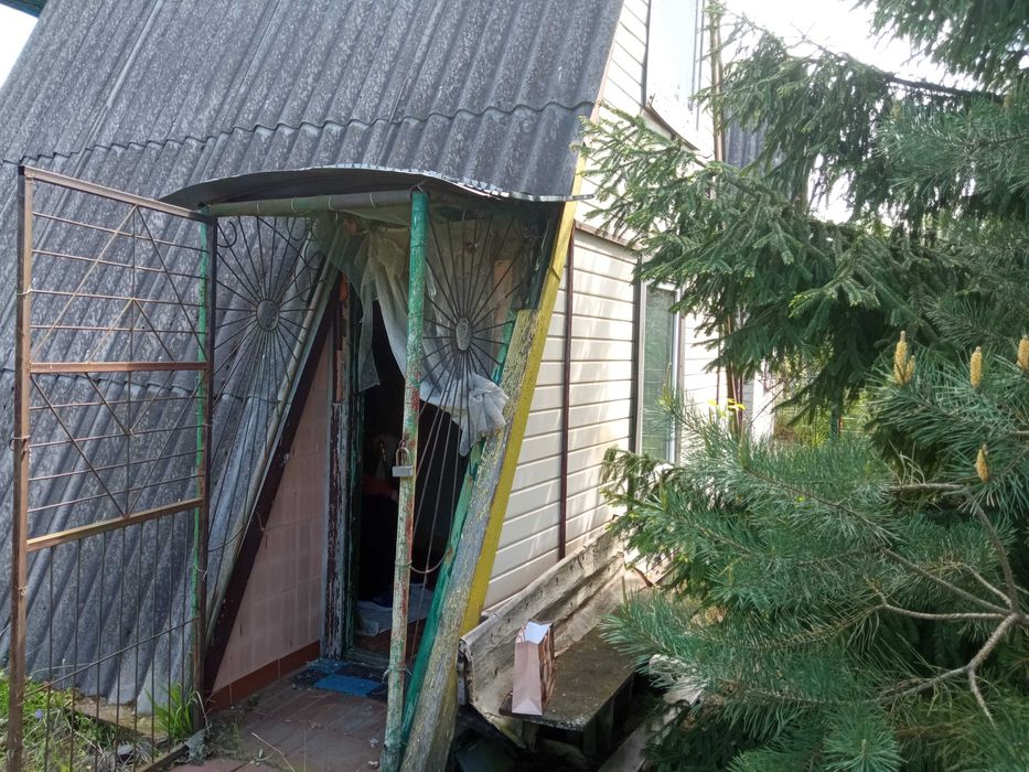 Продам дачний будинок в СТ Лісовий