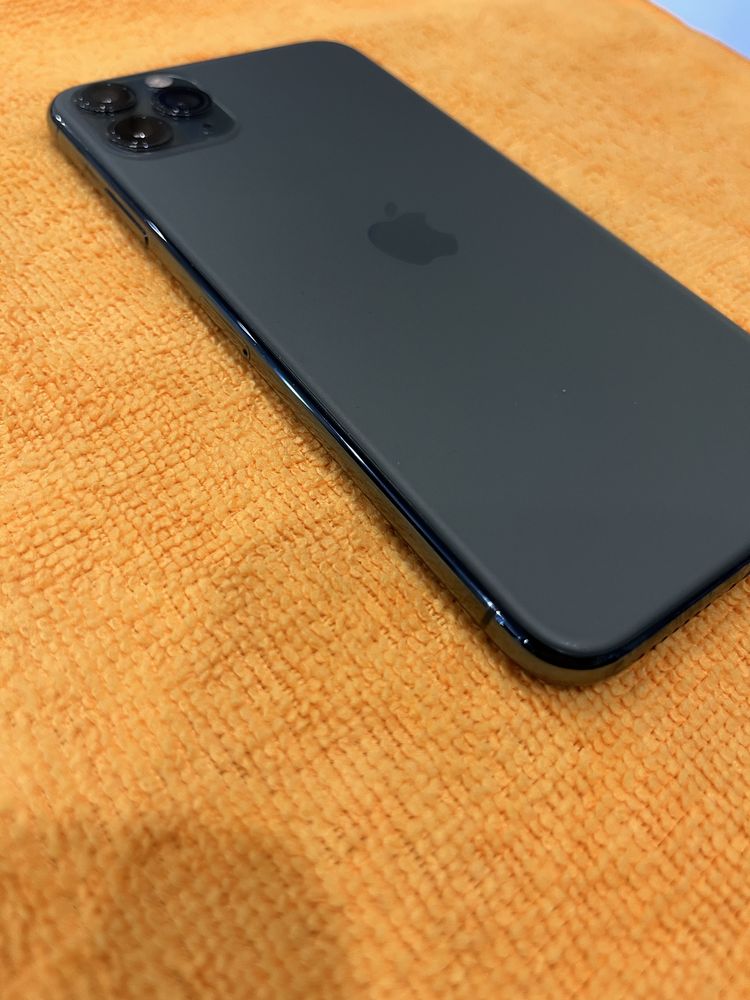 Iphone 11 pro max 64gb (акб 92%)