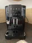 Máquina de café Delonghi Magnifica Start