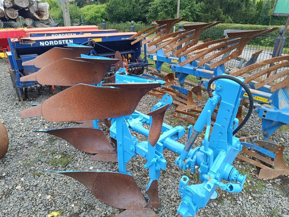 Pług Rabewerk  3skibowy obrotowy