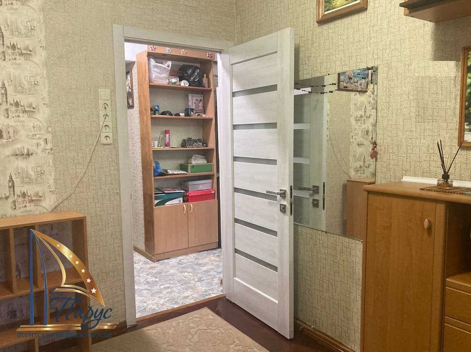 3-кімнатна довгострокова оренда Металургів