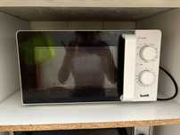 Microondas 20litros marca kunft