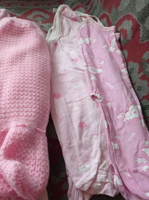 Пакет одежды на девочку от рождения до 1 года