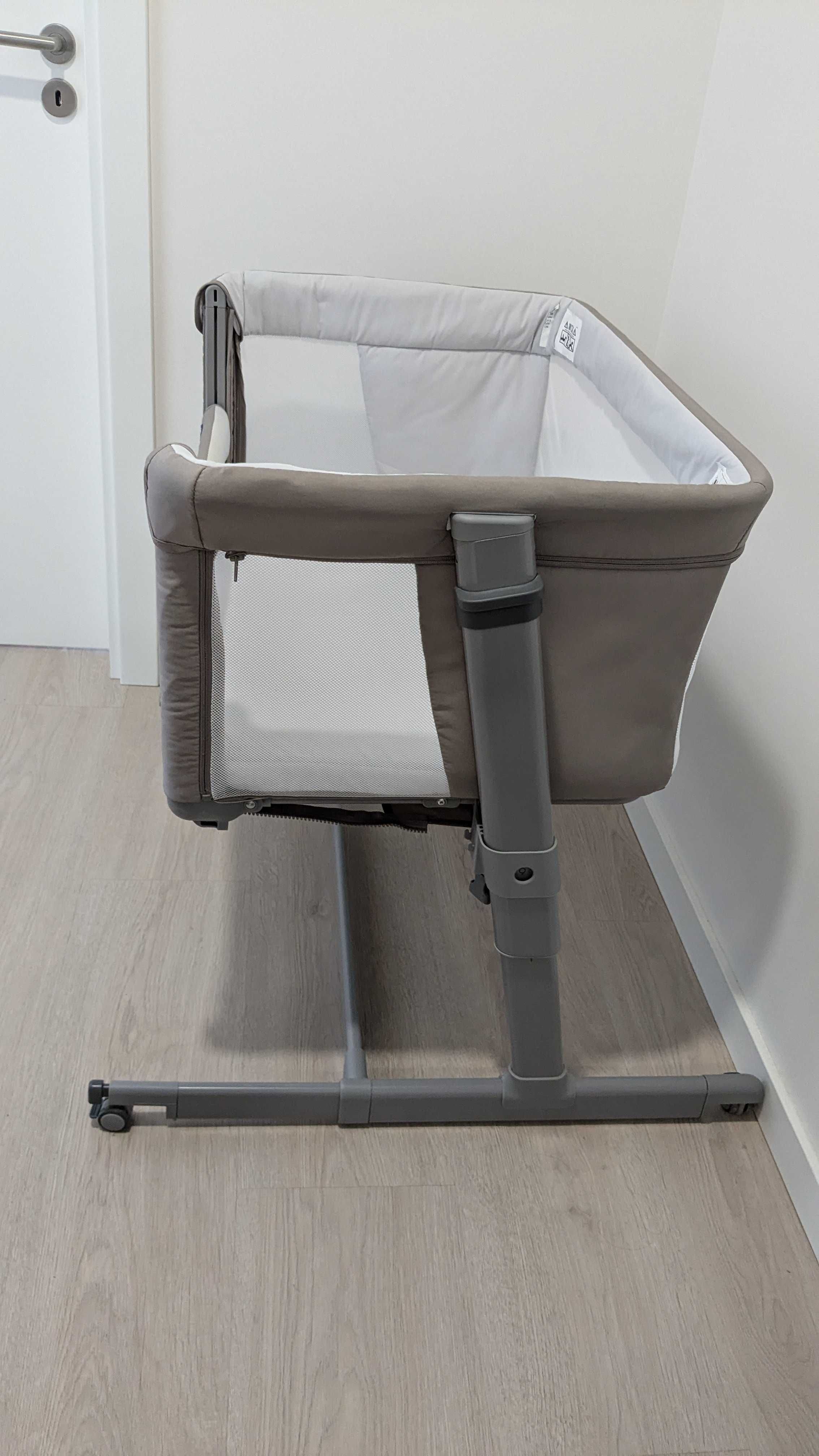 Berço + colchão Chicco next2me dream Evo bege