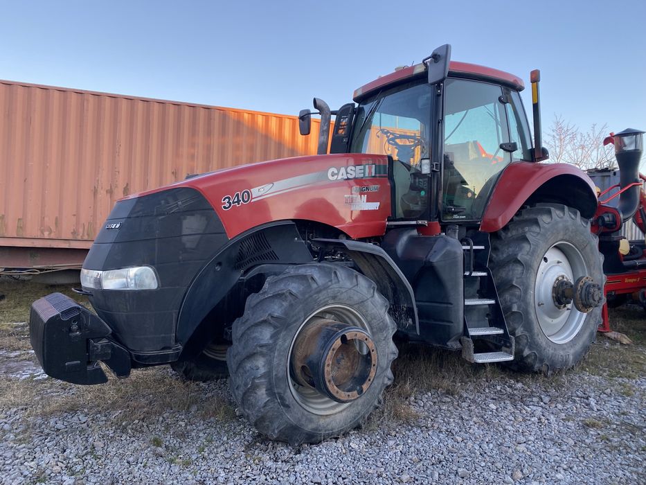 Трактор Case IH Magnum 340