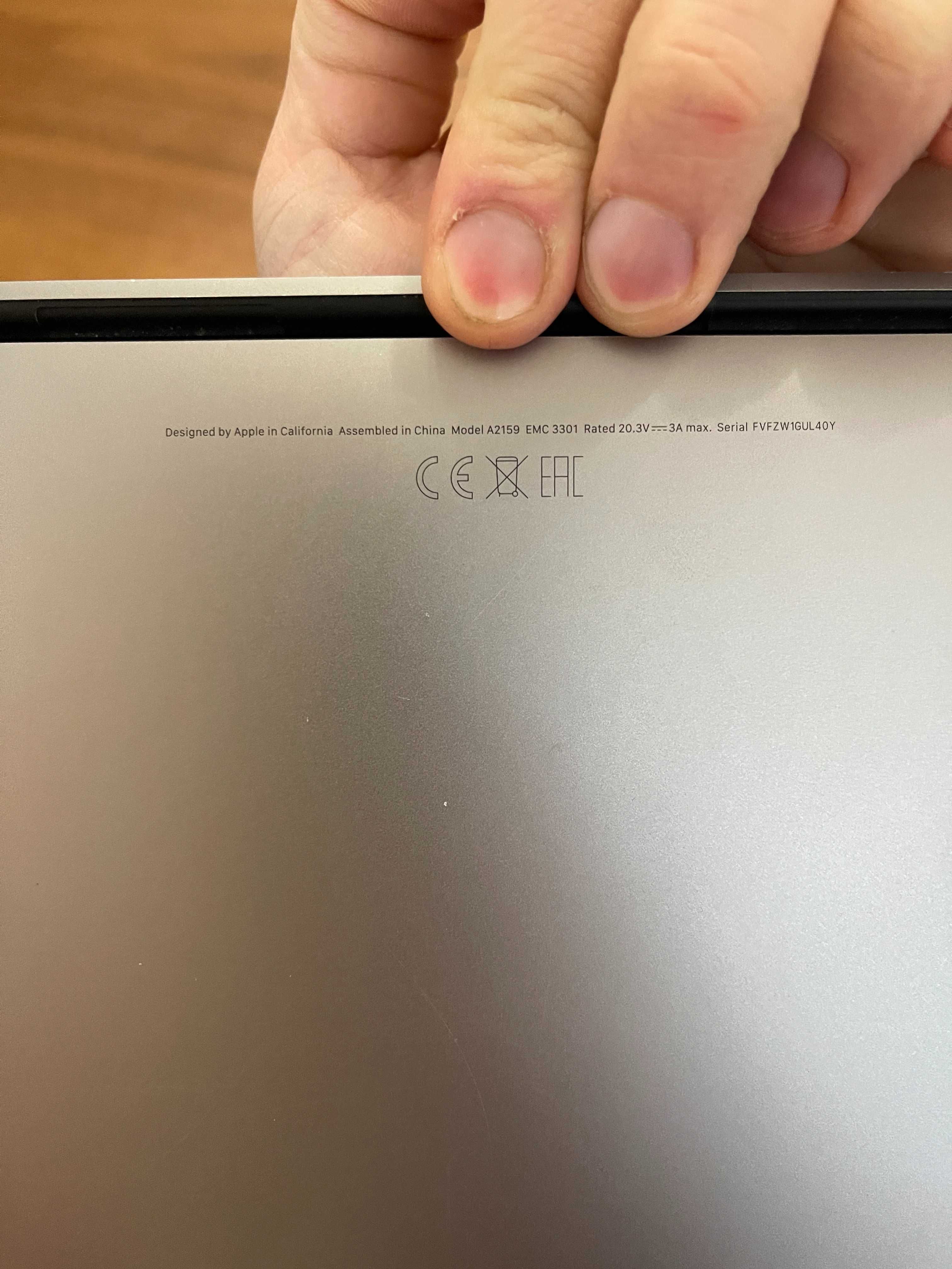 Macbook Pro 13, 2019 Touchbar a2159