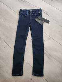 Nowe spodnie jeansowe Replay 116