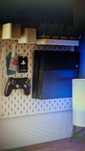 Floating Grip wall mount ps4
