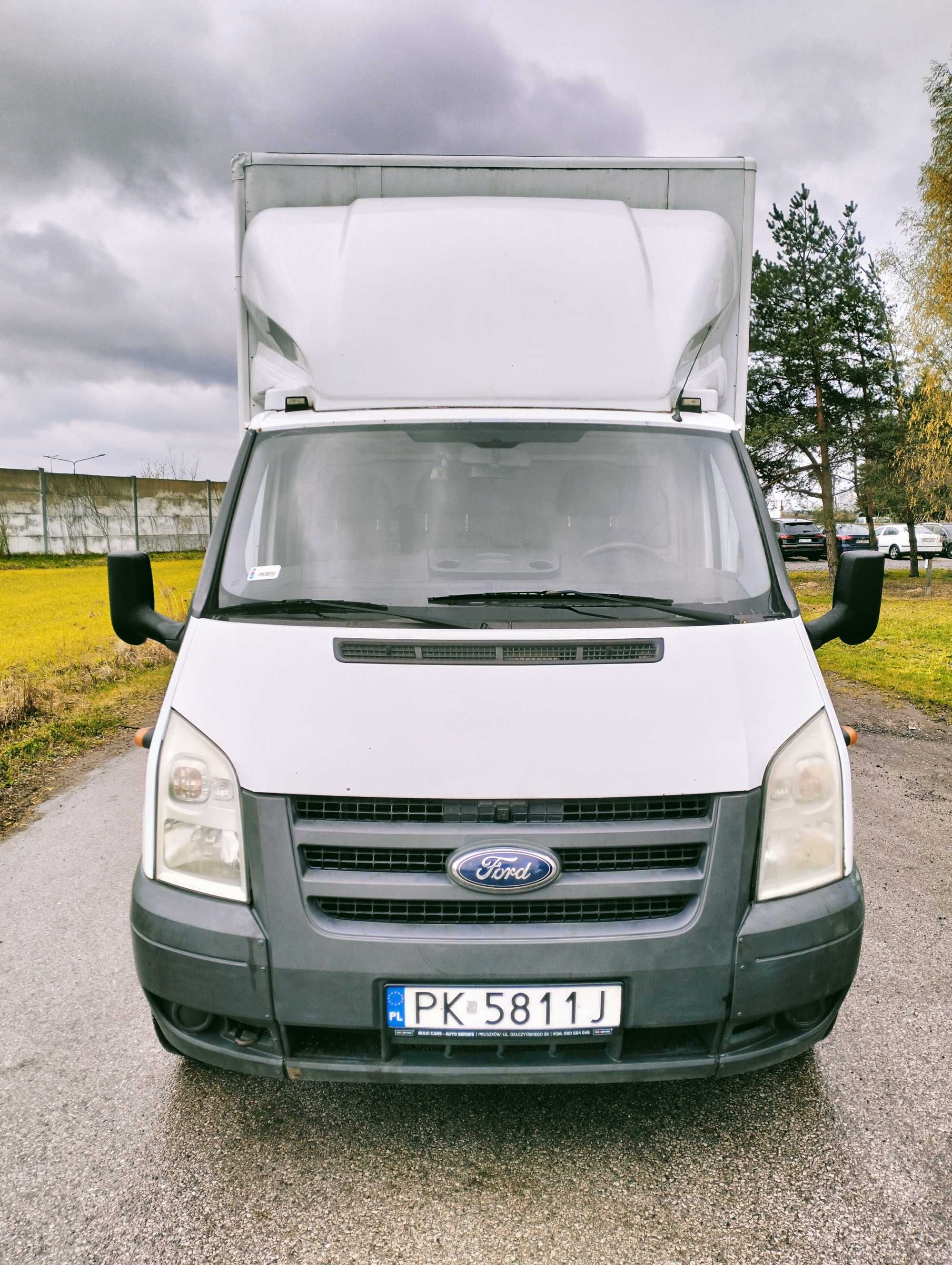 Kontener ford transit FT 350, 8-paletowy 2011 r