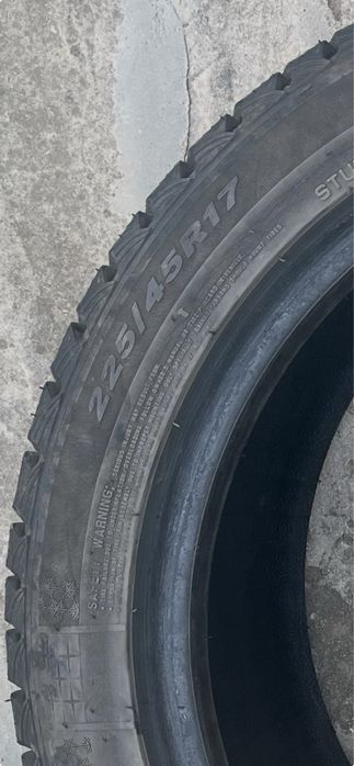 Зимня резина Nexen 225 45 R17