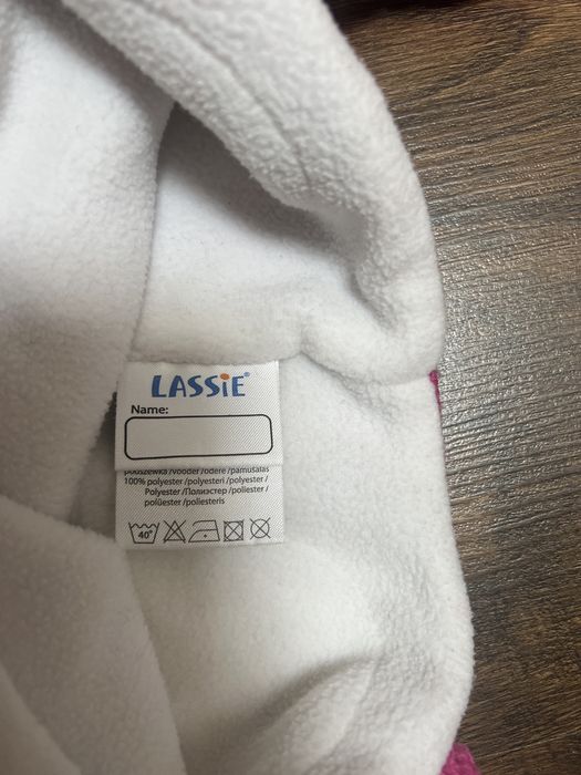 Зимова шапка для дівчінки