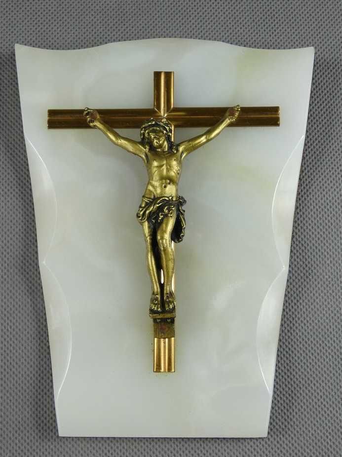 Wiszący Krzyż krucyfiks alabaster JEZUS 17cm