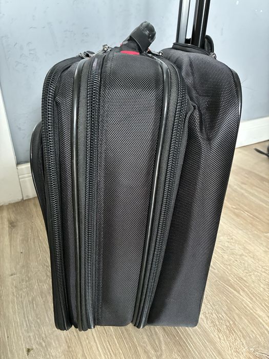Wenger walizka pilotka na kółkach