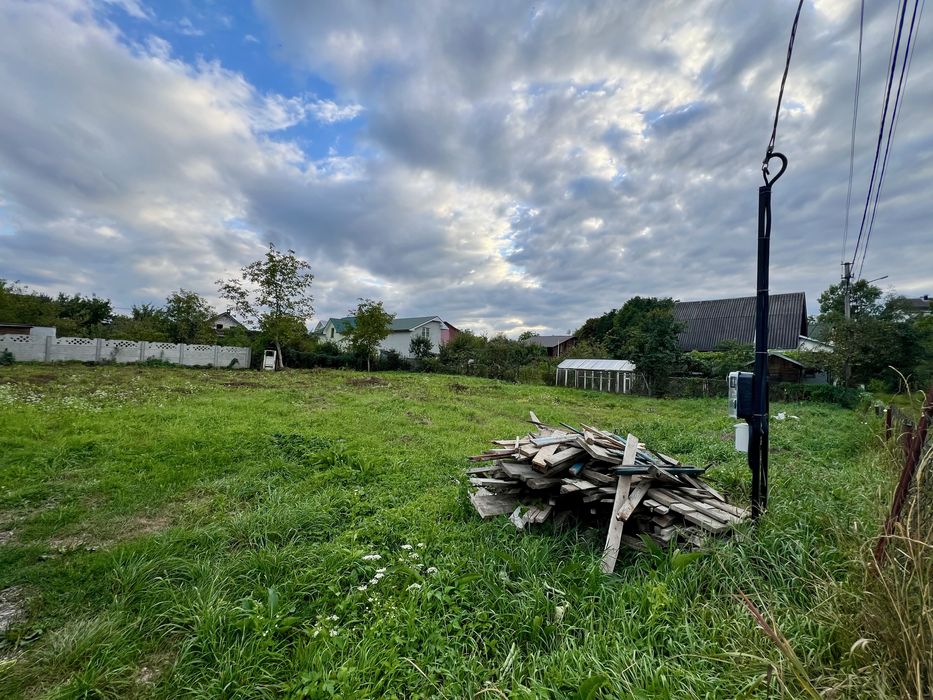 Продаж земельної ділянки 10 сот в Івано-Франківську р-н вул Коновальця