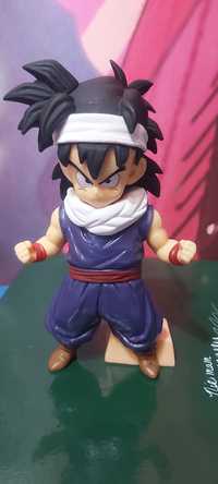 Figurka anime dragon ball gohan .