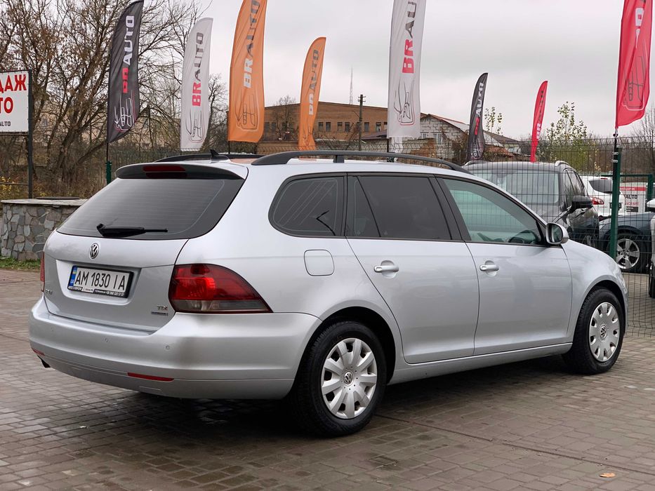 Volkswagen Golf 2013 1.6 дизель