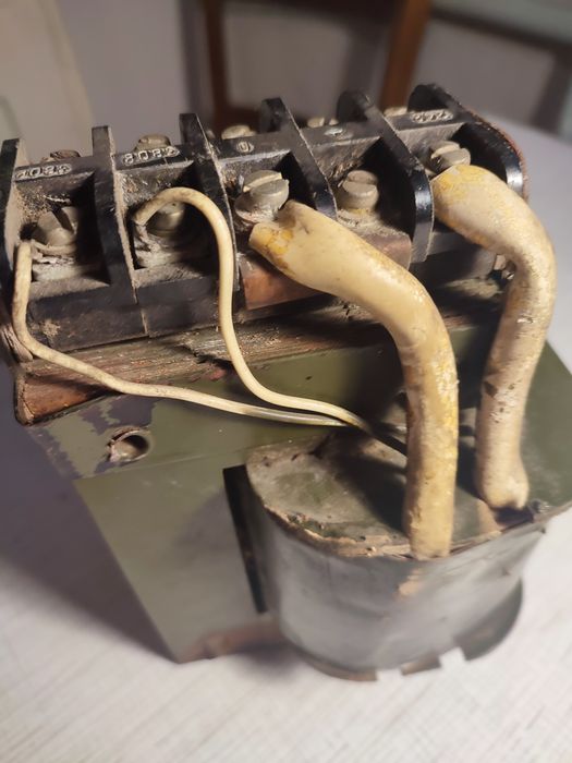 Продам мощный трансформатор ссср.