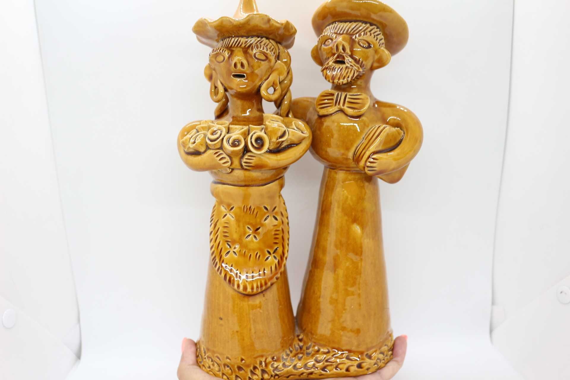 Figurado de Barcelos O Casal de Júlia Ramalho 27 cm