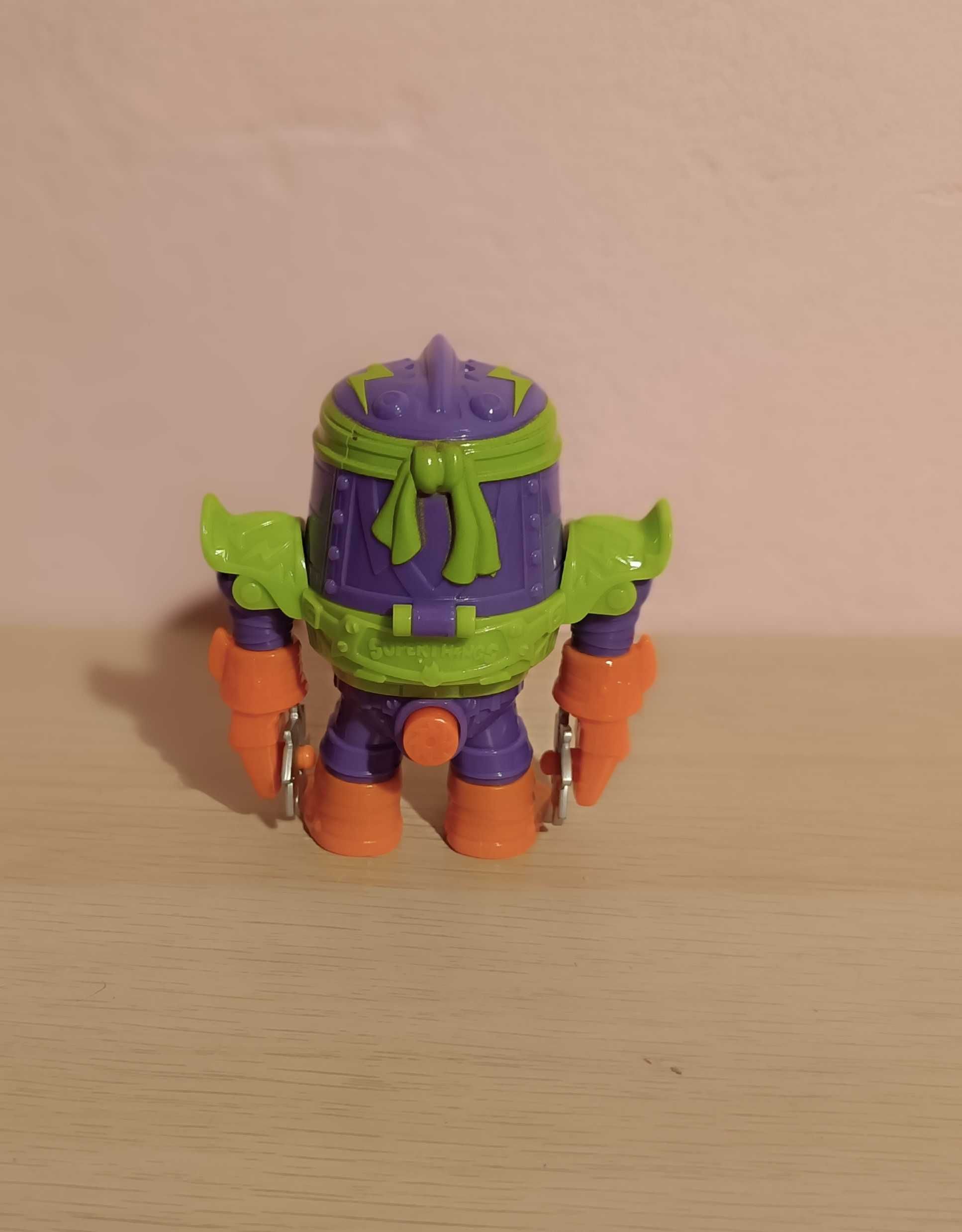 Figurka kolekcjonerska  Zings things robot cyber flame 9 cm