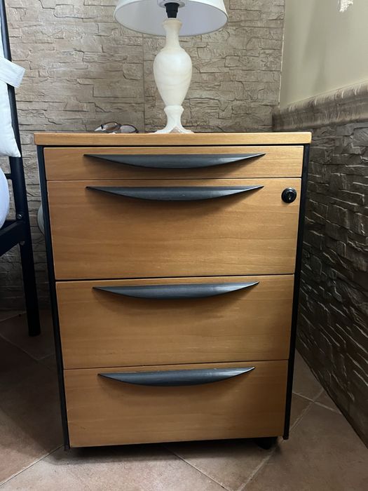 Mesa cabeceira/modulo gavetas