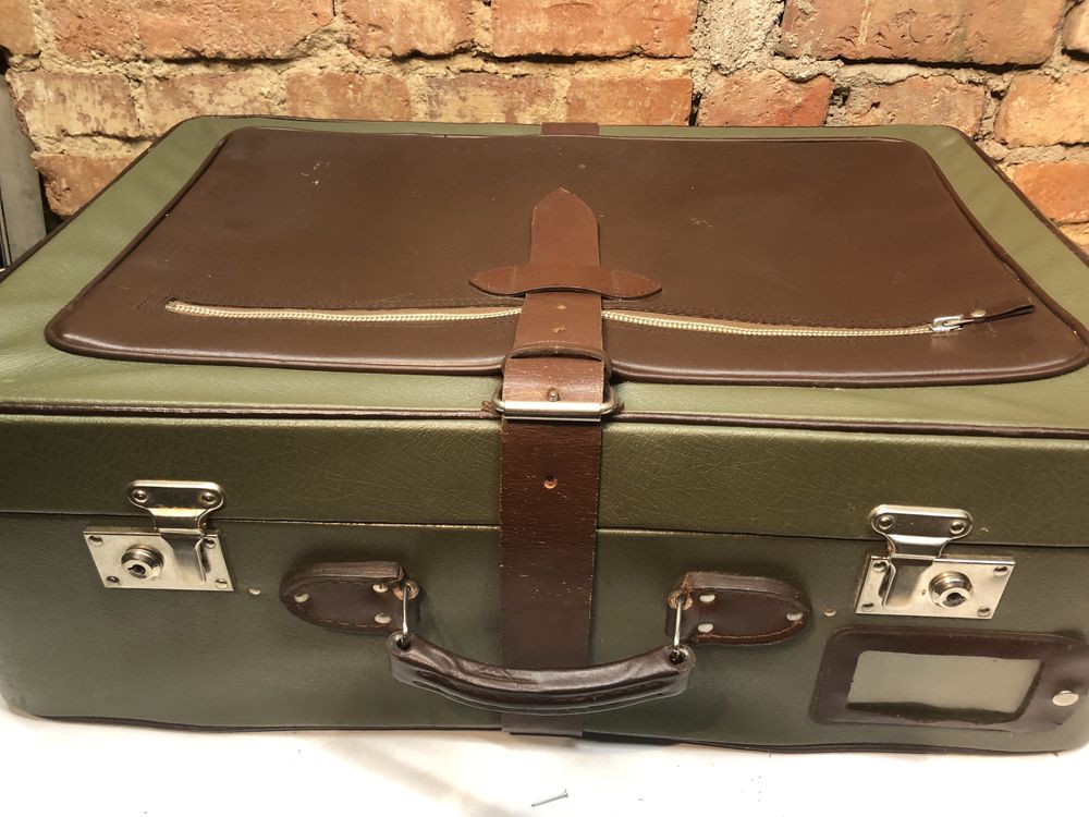 Stara oryginalna walizka podróżna sakwojaż RETRO vintage
