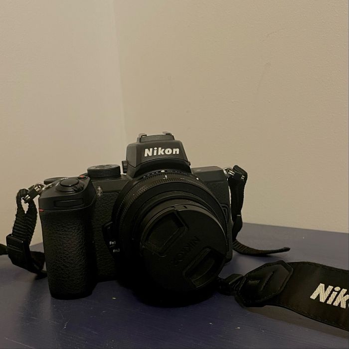 Nikon Z50 + Nikkor Z DX 16-50 mm f/3.5-6.3 VR — używany, stan BDB