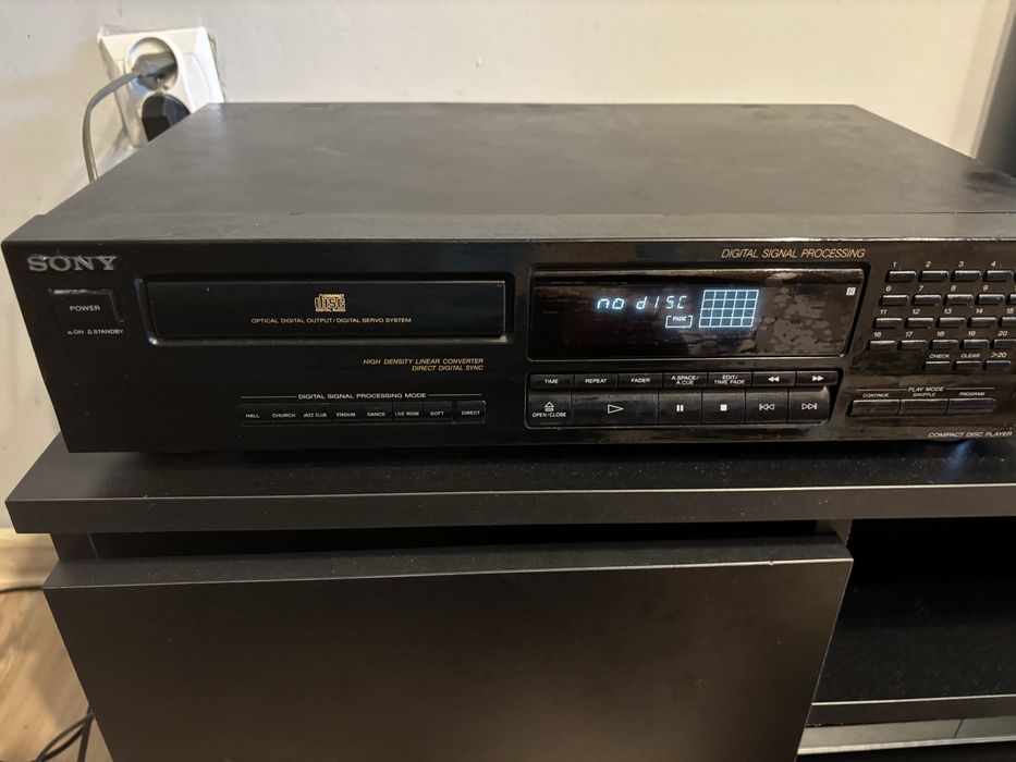 Odtwarzacz cd SonyCDP-P7