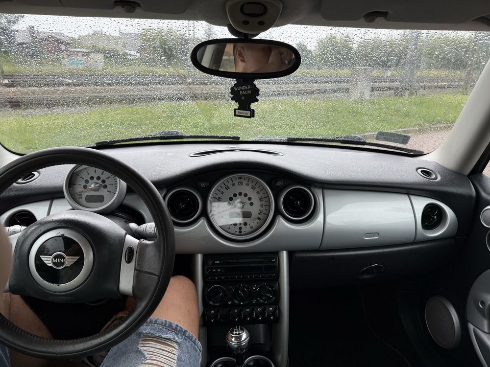 Mini Cooper 1.6 90KM 2003r LADNY