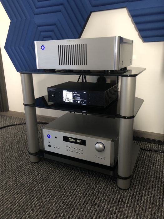 Stolik audio Sonorus