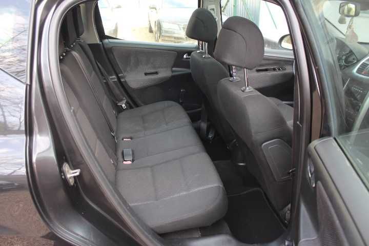 Peugeot 207 1,6 hdi Klima Tempomat Panorama Spalanie 5L Zadbany F vat