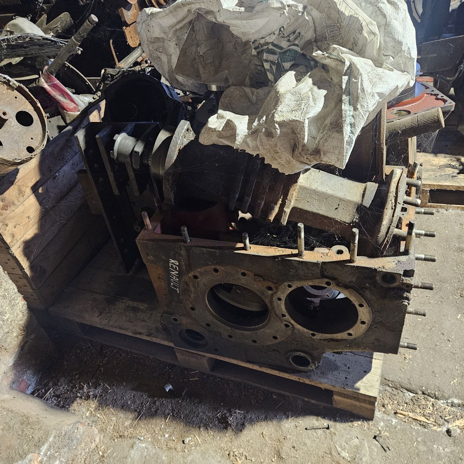 Renault 103-54, 106-54 most tylny