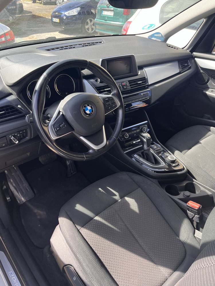 BMW 225xe Plug-in Híbrido / Gasolina ja legalizado