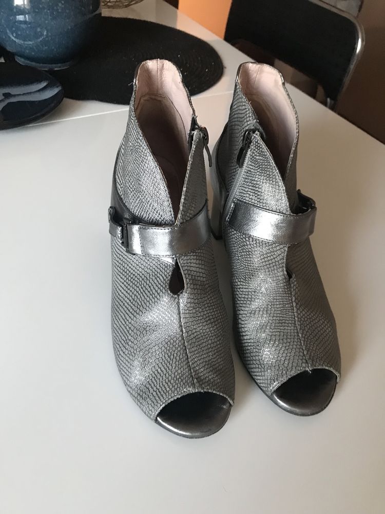 Botki Eksbut skóra nat.39
