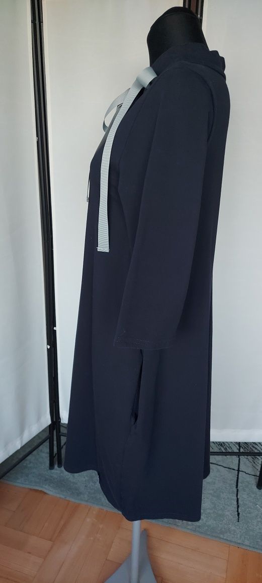 Granatowa sukienka BE Wear z rękawem 3/4, roz. 38 (M)