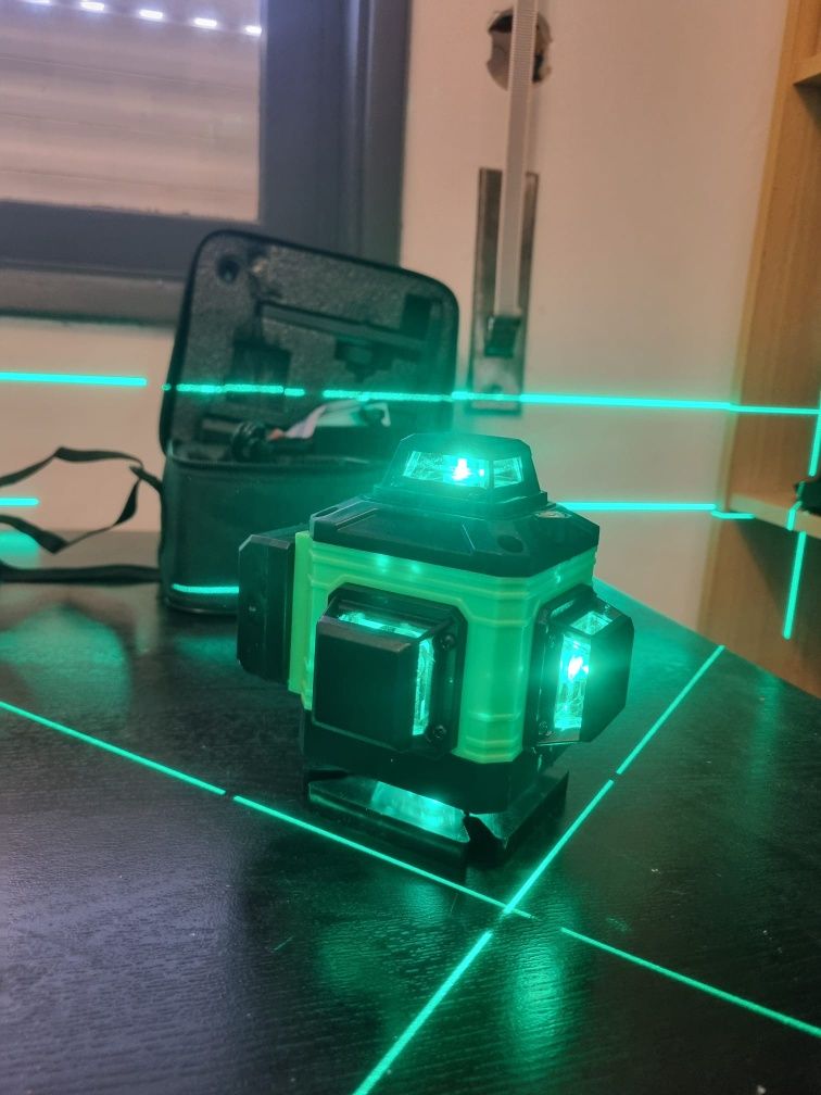 Nivel laser 16 linhas